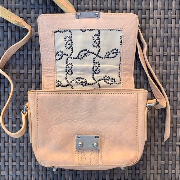 {Anthro} SCHULER & SONS / Ice Box Sling Bag - Picture 7 of 8